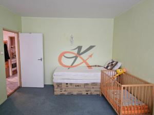 Prodej bytu 3+1, Vsetín, nám. Svobody, 72 m2