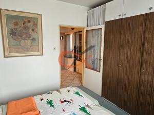 Prodej bytu 3+1, Vsetín, nám. Svobody, 72 m2