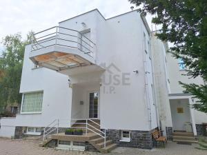 Prodej ordinace, Kolín, V Břízách, 280 m2