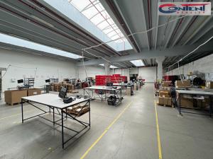 Pronájem výrobních prostor, Říčany, U Sanitasu, 4000 m2