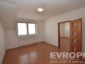 Pronájem bytu 2+kk, Praha - Michle, Pobočná, 61 m2