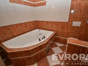 Pronájem bytu 2+kk, Praha - Michle, Pobočná, 61 m2