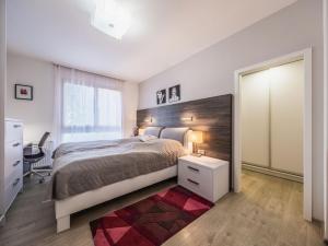 Pronájem bytu 4+kk, Praha - Dejvice, Heinemannova, 136 m2