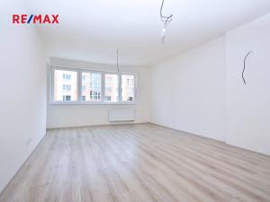 Prodej bytu 2+kk, Praha - Letňany, Tupolevova, 53 m2