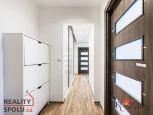 Prodej bytu 3+1, Brno - Židenice, Bzenecká, 72 m2