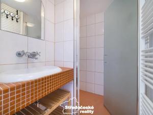 Prodej rodinného domu, Loučná pod Klínovcem, 240 m2