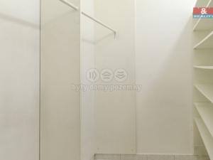 Prodej bytu 2+1, Zlín, Okružní, 53 m2