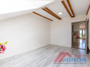 Pronájem bytu 3+1, Slaný, Husova, 93 m2