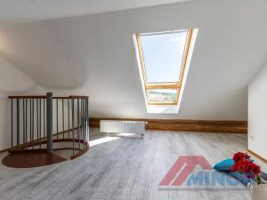 Pronájem bytu 3+1, Slaný, Husova, 93 m2