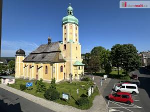 Prodej bytu 2+kk, Horní Blatná, náměstí Sv. Vavřince, 60 m2