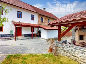 Prodej rodinného domu, Úštěk - Ličenice, 346 m2