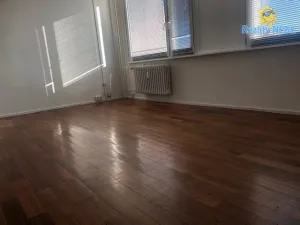 Pronájem bytu 1+kk, Praha - Chodov, Malenická, 33 m2