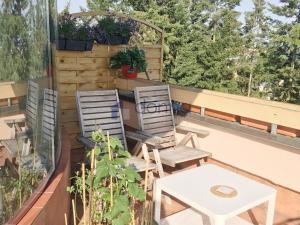 Pronájem bytu 2+kk, Praha, Mirovická, 59 m2