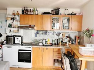 Pronájem bytu 2+kk, Praha, Mirovická, 59 m2