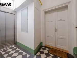 Prodej bytu 4+1, Praha - Smíchov, Štefánikova, 110 m2