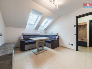 Pronájem bytu 2+kk, Kovanice, 30 m2