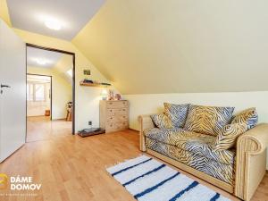 Prodej rodinného domu, Hoštice, 82 m2