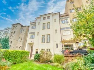 Prodej bytu 3+1, Plzeň - Jižní Předměstí, Antonína Uxy, 105 m2