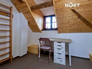 Prodej chalupy, Jeníkovice, 180 m2