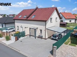 Prodej rodinného domu, Opatovice nad Labem, Žákova, 80 m2