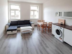 Pronájem bytu 5+kk, Praha - Holešovice, Kamenická, 110 m2