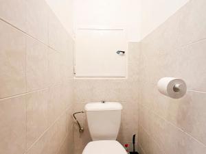 Pronájem bytu 3+kk, Praha - Holešovice, Dělnická, 76 m2