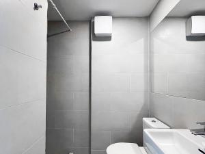 Pronájem bytu 1+kk, Praha - Vysočany, Poděbradská, 32 m2