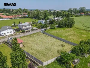 Prodej pozemku pro bydlení, Křenice, 1043 m2