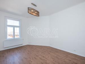Pronájem bytu 2+kk, Praha, Chvalova, 51 m2
