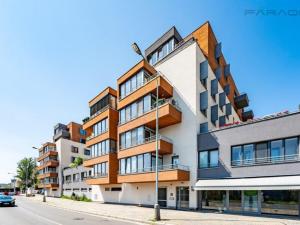 Pronájem bytu 1+kk, Praha - Holešovice, Jateční, 37 m2