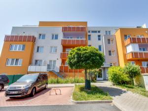 Pronájem bytu 2+kk, Praha - Kyje, Farkašova, 53 m2