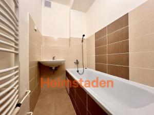 Pronájem bytu 3+1, Ostrava - Poruba, Komenského, 73 m2