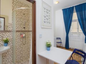 Pronájem bytu 1+kk, Praha - Nusle, Čestmírova, 18 m2