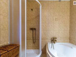 Prodej obchodního prostoru, Příbram - Příbram II, Fantova louka, 421 m2