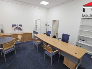 Pronájem obchodního prostoru, Frýdek-Místek - Frýdek, Nádražní, 52 m2