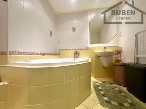 Pronájem bytu 2+1, Tachov, Zárečná, 60 m2