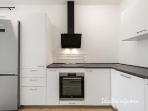 Pronájem bytu 2+kk, Praha - Dolní Počernice, Černodolská, 62 m2