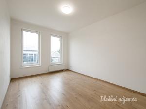 Pronájem bytu 2+kk, Praha - Dolní Počernice, Černodolská, 62 m2