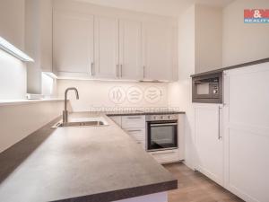 Pronájem bytu 2+kk, Praha, U Hostavického potoka, 72 m2