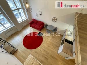 Pronájem bytu 1+kk, Praha - Smíchov, Na Valentince, 42 m2
