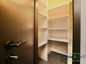 Pronájem bytu 2+kk, Praha - Prosek, Čakovická, 53 m2
