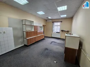 Pronájem kanceláře, Plzeň - Východní Předměstí, Slovanská, 58 m2