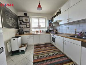 Pronájem bytu 4+1, Praha, Kloboukova, 114 m2