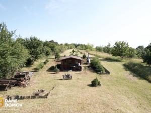 Prodej pozemku pro bydlení, Staré Město, 3731 m2