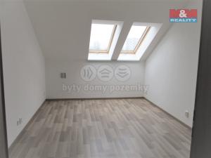 Pronájem bytu 2+kk, Brno - Starý Lískovec, U hřiště, 48 m2
