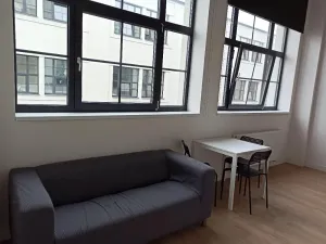 Pronájem bytu 2+kk, Praha - Vysočany, Poděbradská, 45 m2