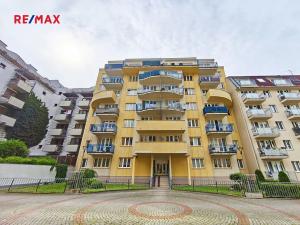 Pronájem bytu 2+kk, Praha - Kyje, Lipnická, 61 m2