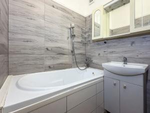 Pronájem bytu 3+1, Chomutov, Mostecká, 73 m2