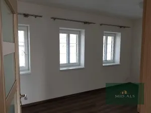 Pronájem bytu 3+kk, Plzeň, Polní, 77 m2