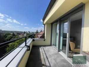 Pronájem bytu 3+kk, Plzeň, Polní, 77 m2
